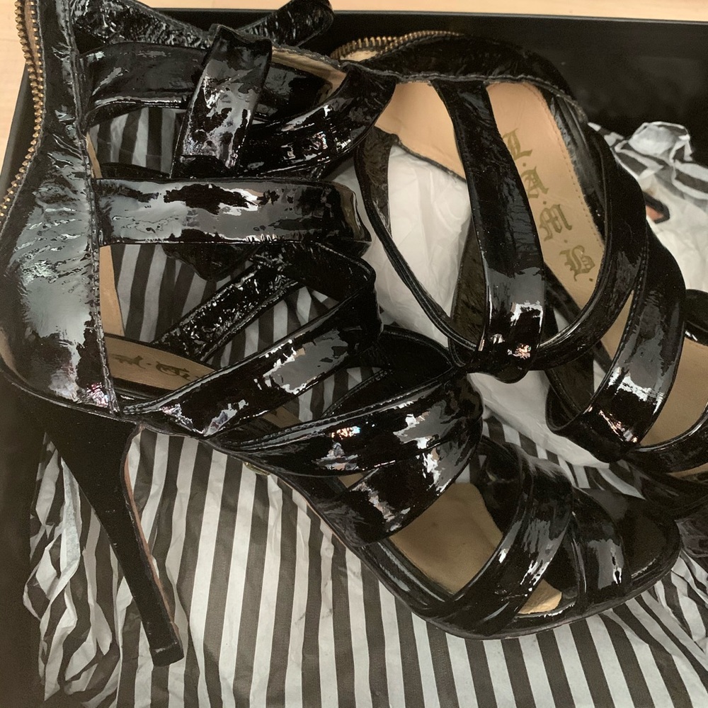 LAMB patent black leather high heels